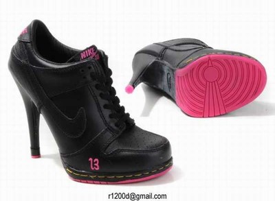 nike dunk talons